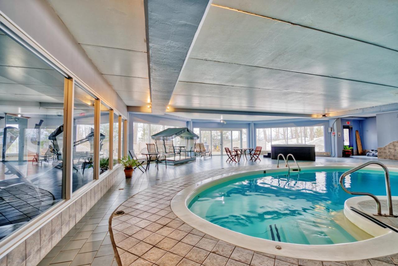 Auberge de la Montagne Coupée Saint Jean De Matha Esterno foto